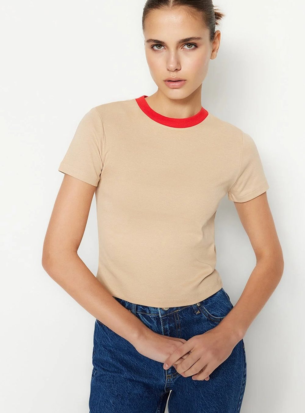 تی شرت یقه خدمه با یک لایه ترکیبی TRENDYOLMILLA
